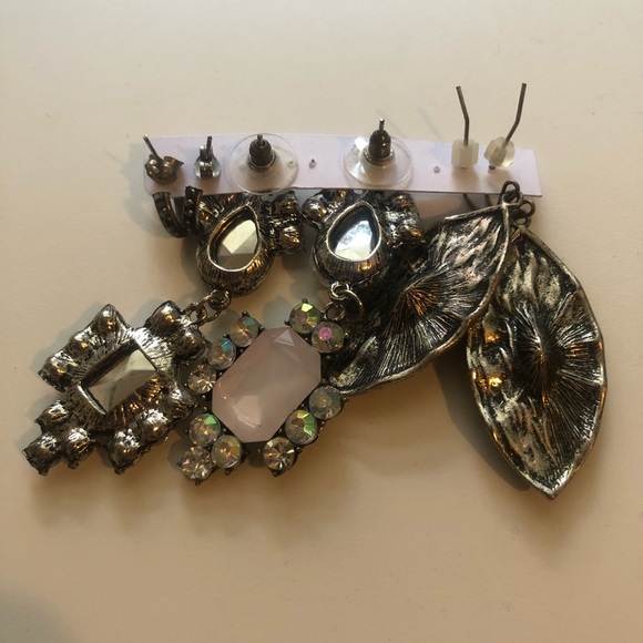 3 Pairs of Rhinestone Earrings - Picture 4 of 4